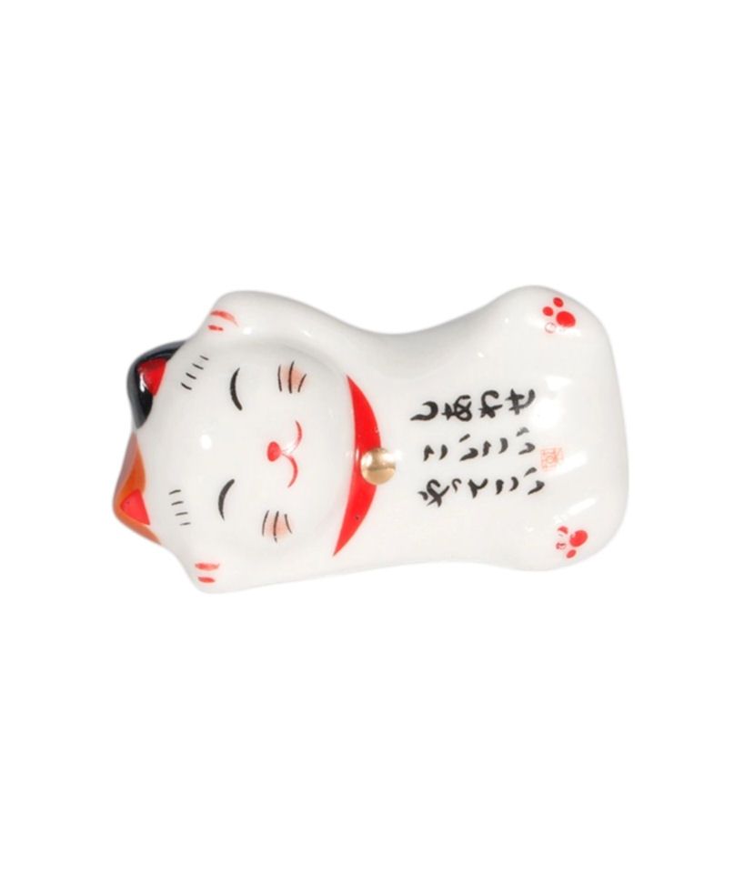 Lucky Cat Laying, Color: Hands Up