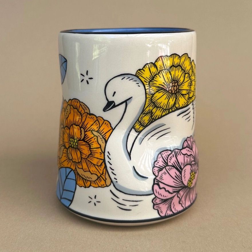 Lucky Swan XLarge Cup