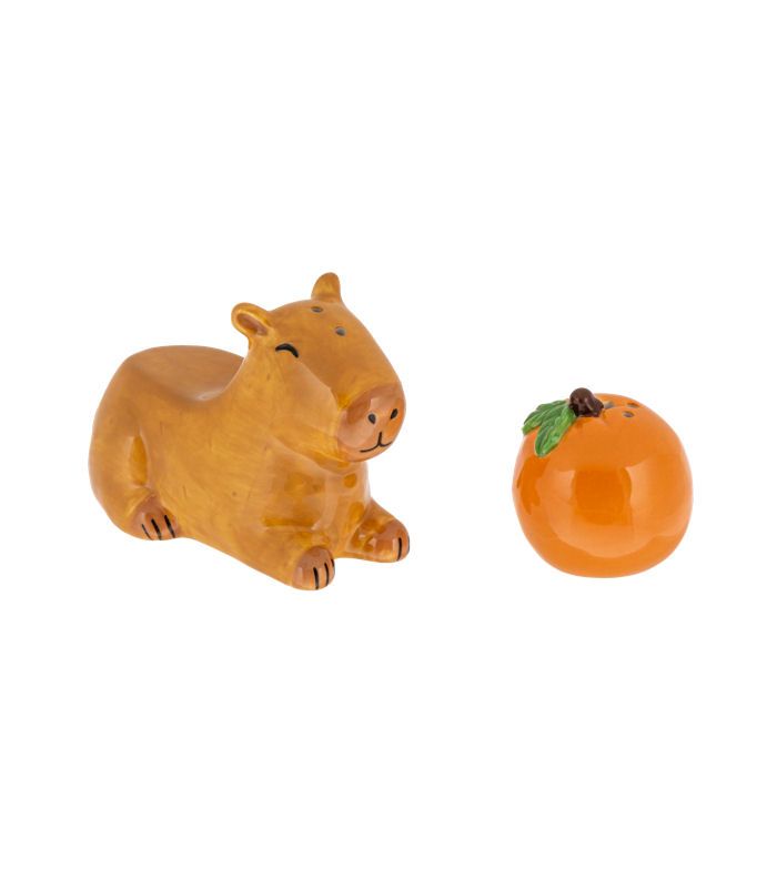 Capybara With Orange Stacking Salt And Pepper Shaker Set