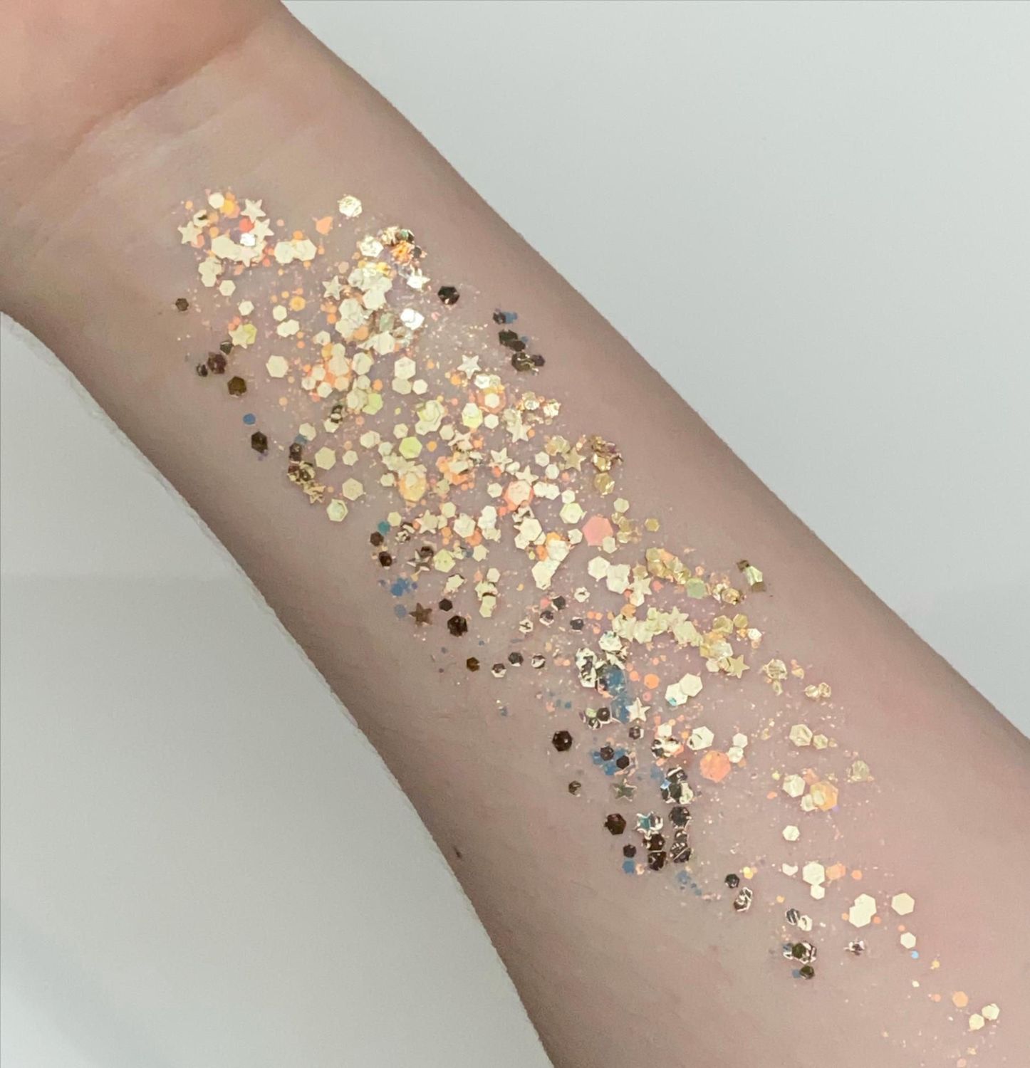 Lucky Star Pixie Paint Body Glitter