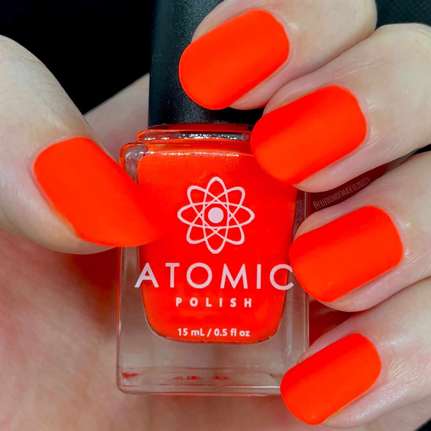 Oriole Nail Polish