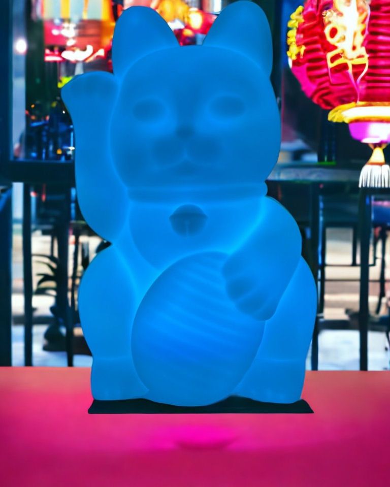 Lucky Cat Color Changing Squishy Lamp