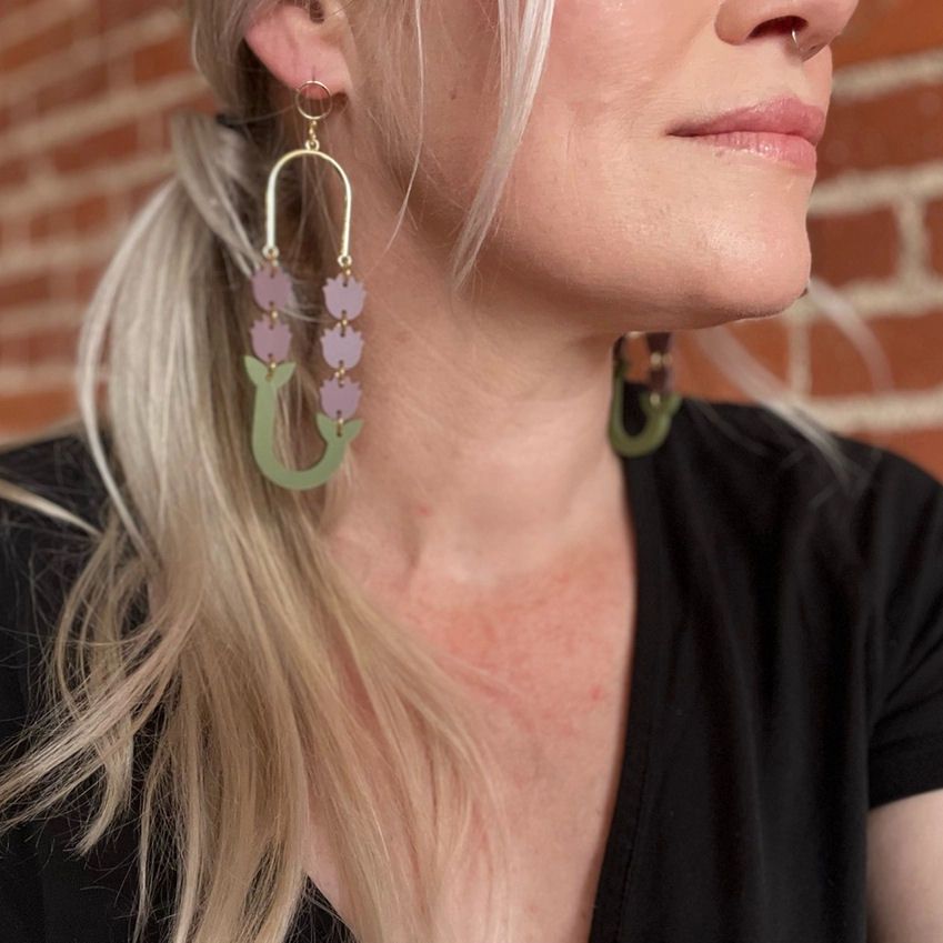 Botanical Purple Flower Dangle Earrings
