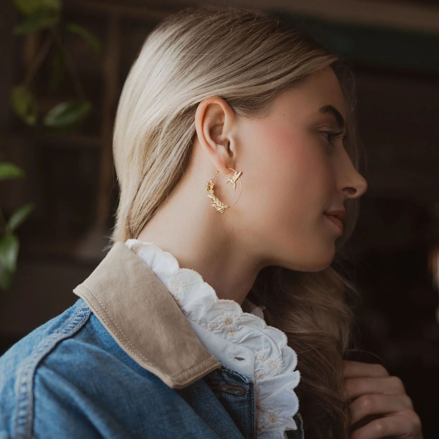 Refined Icon Hummingbird Hoop Gold Earrings