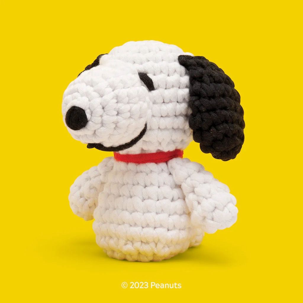 Woobles Peanuts Snoopy Crochet Kit