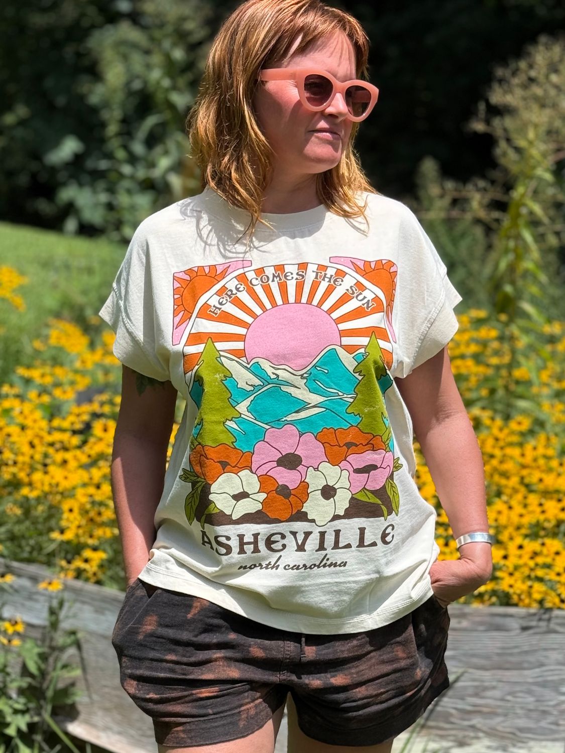 Here Comes The Sun Asheville Shirt, Size: Small