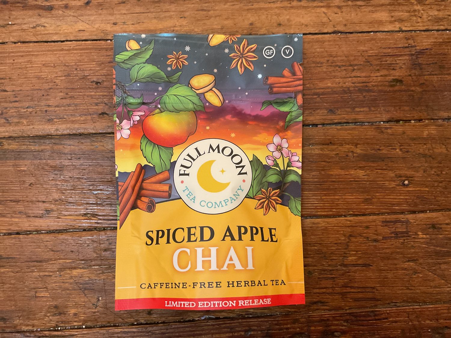 Spiced Apple Chai Herbal Decaf Premium Loose Leaf Tea