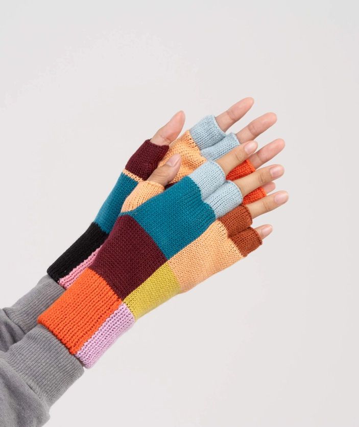 Color Patch Fingerless Gloves