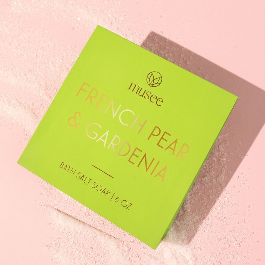French Pear And Gardenia Bath Salt Soak