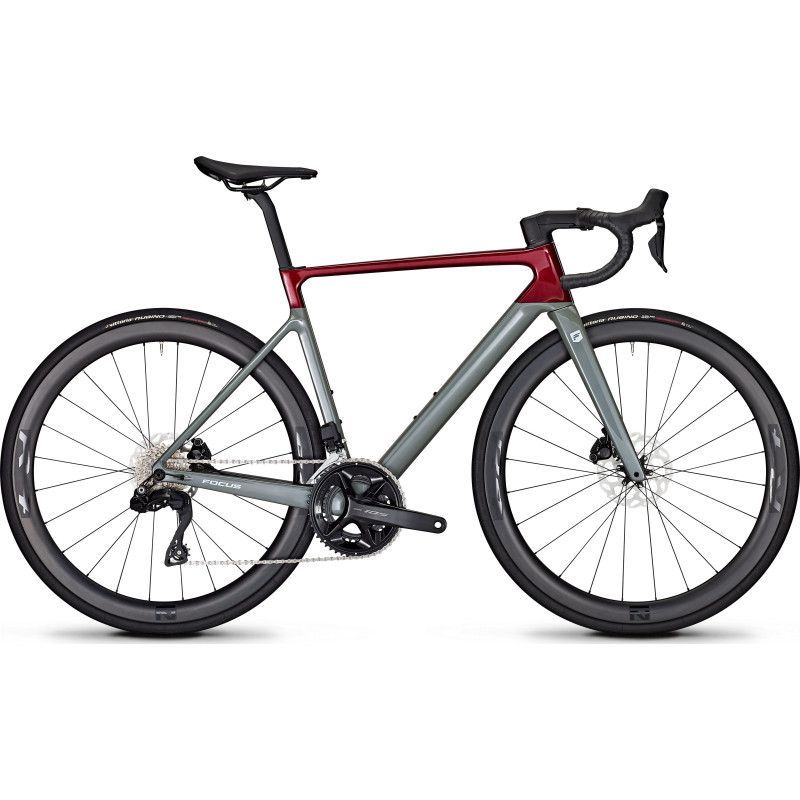 Bicicleta Focus Izalco Max 8.9 Bicicleta Focus Izalco Max 8.9