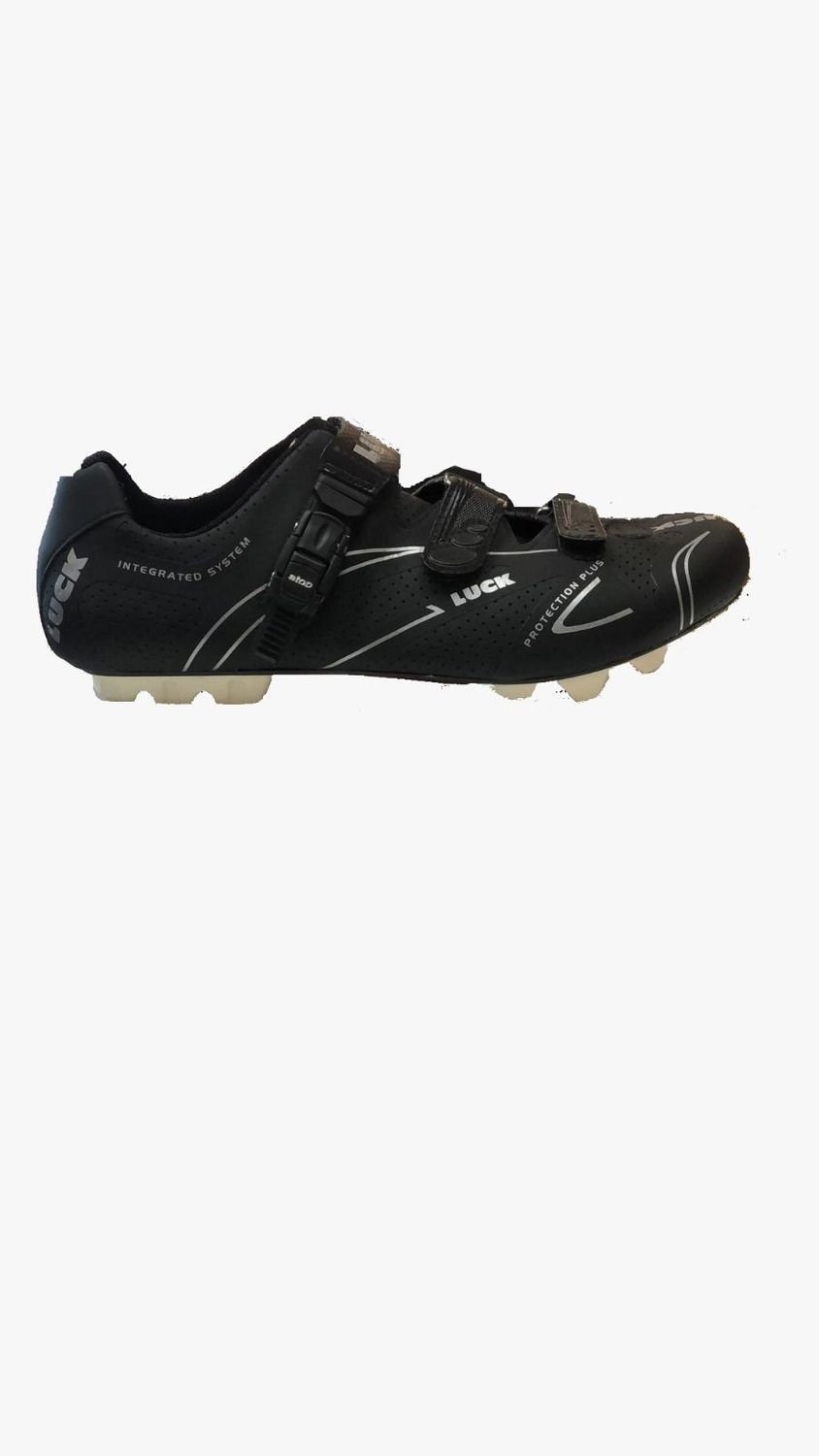 ZAPATILLAS LUCK TEAM 16.0 NEGRO