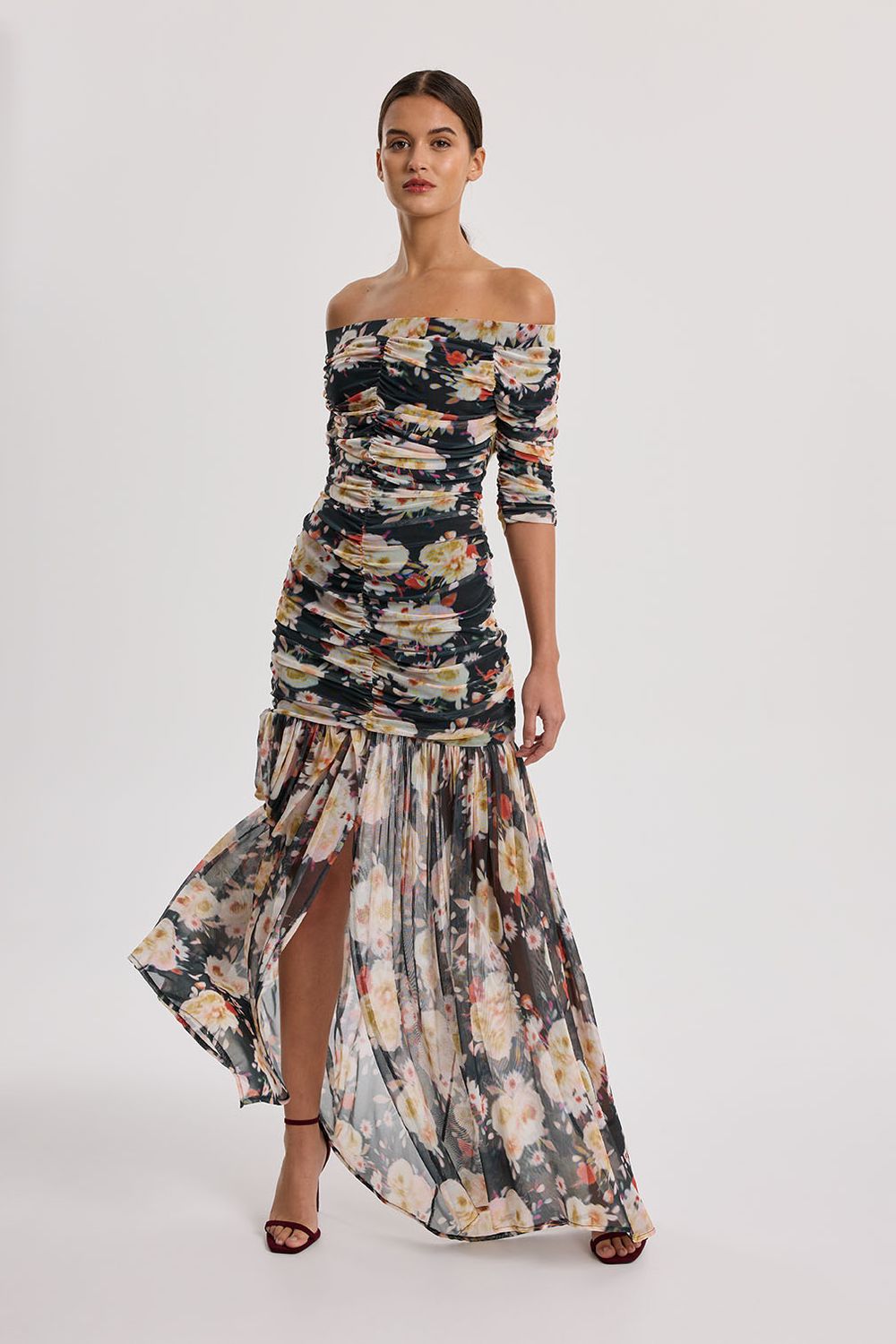 Vestido Largo de Tul Floral Negro Vestido Largo de Tul Floral Negro