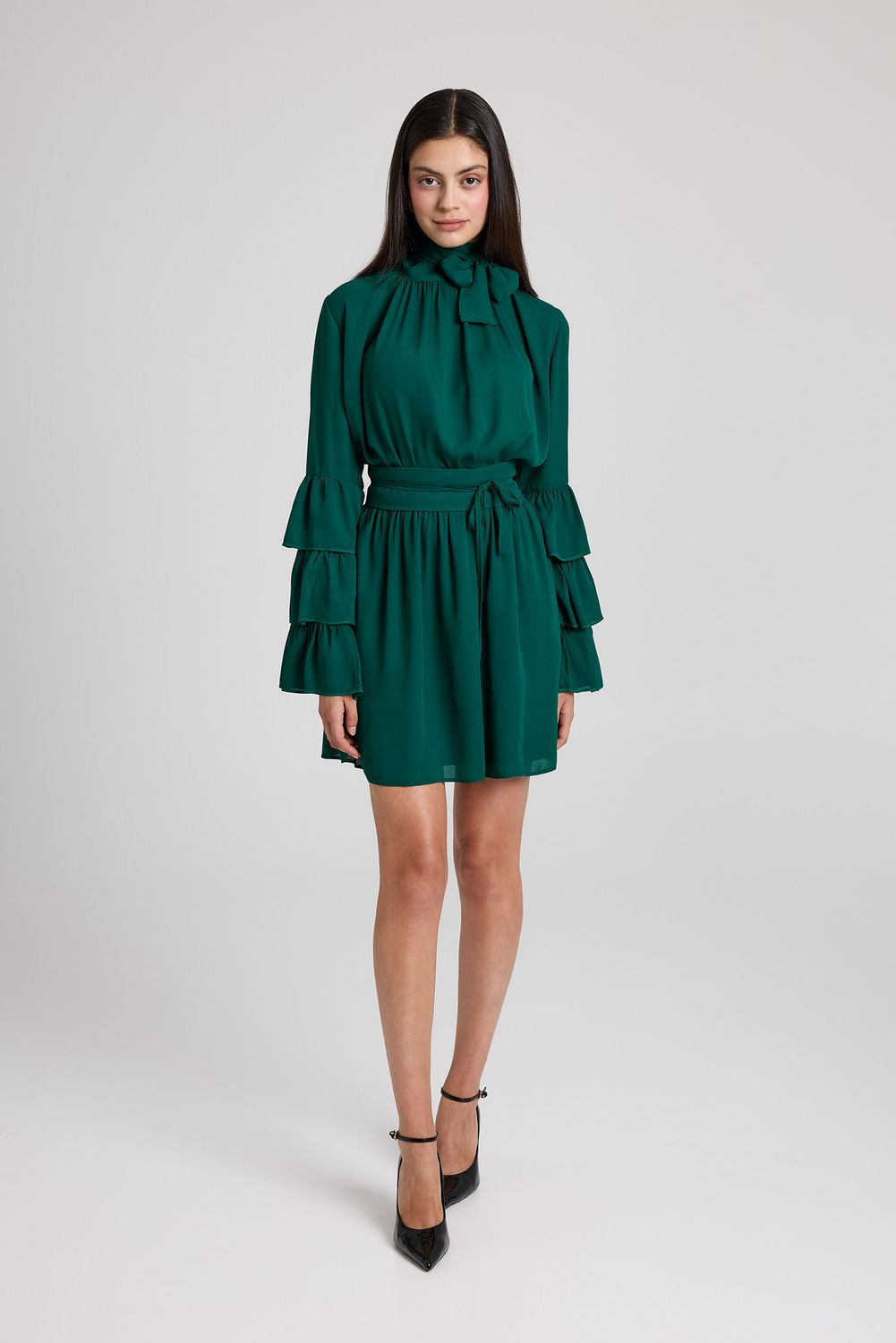 VESTIDO MINI CUELLO ENLAZADO