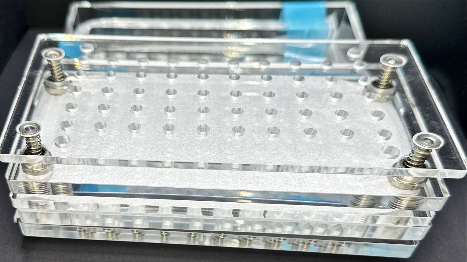 50 Count Capping Tray