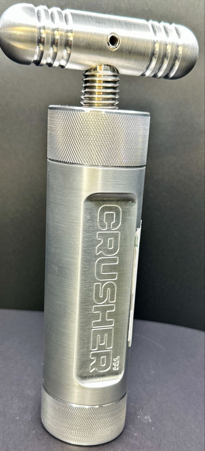 Crusher Hand Press