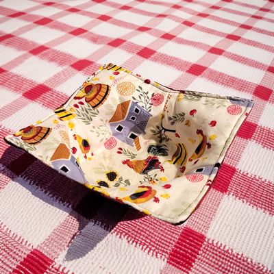Charming Farmyard Cotton Bowl Cozy