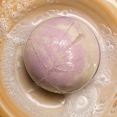 Cloudberry Bath Bomb
