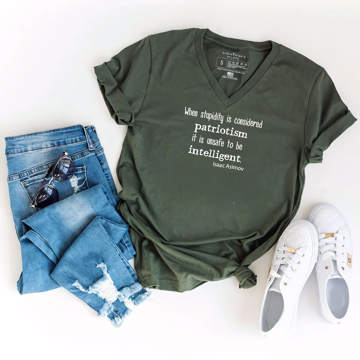 "Patriotism vs Intelligence" Isaac Asimov Quote T-Shirt, Size: Small
