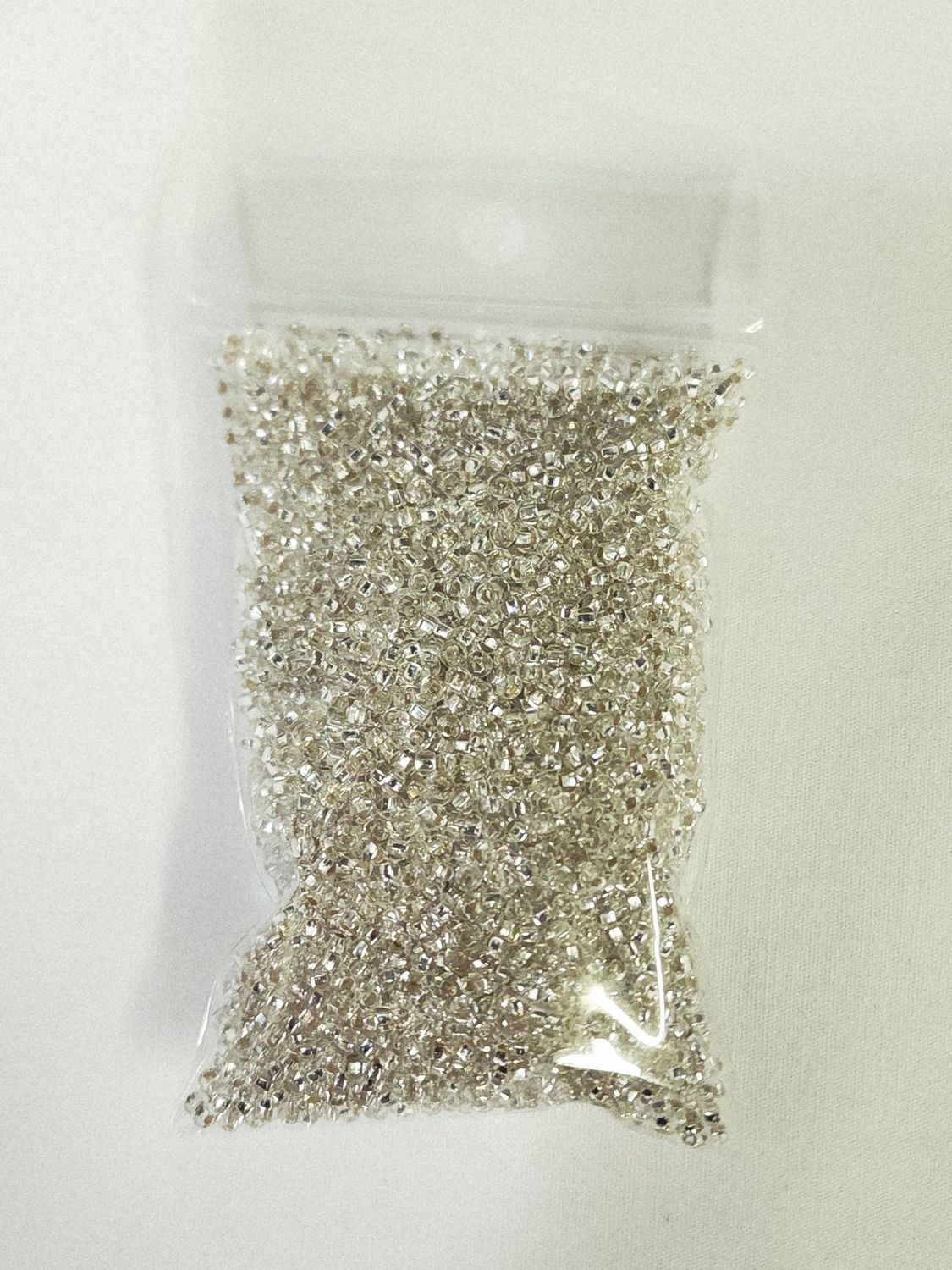 Czech Seed Beads Crystal Lined Size 10, Pack Amount: 50g