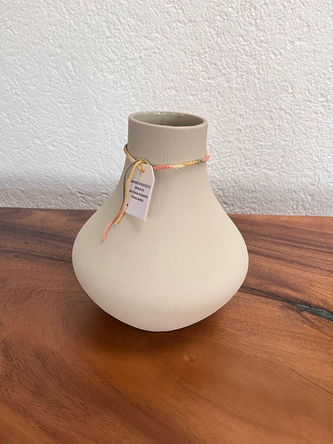 Vase Belly