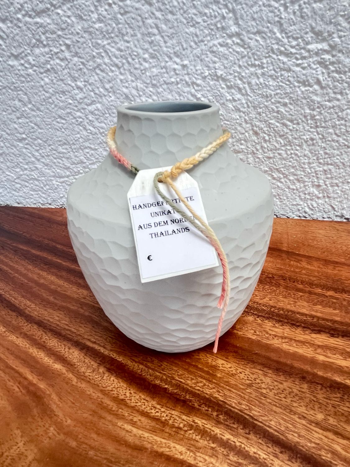 Vase  Wesp Nest