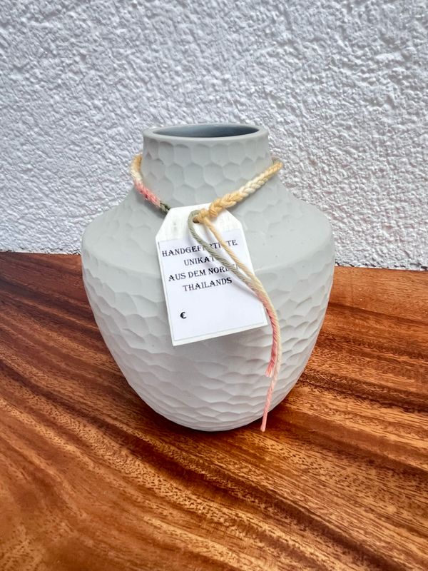 Vase  Wesp Nest