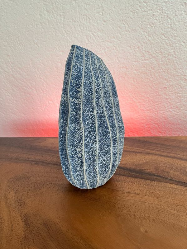 Vase Blue Sapphire