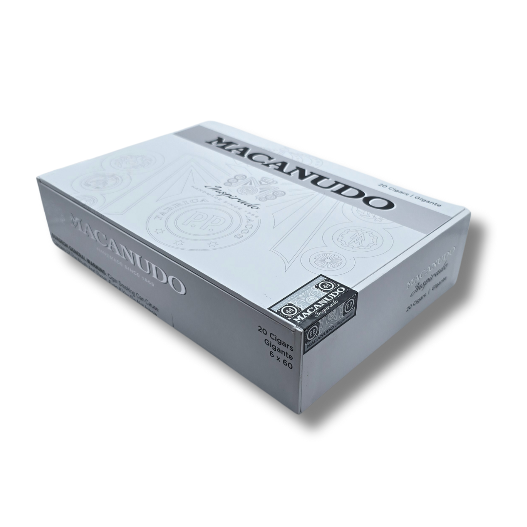 Macanudo Inspirado White Gigante 6 x 60 | Box of 20