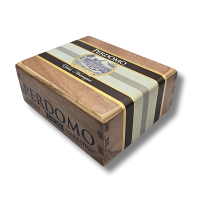 Perdomo Lot 23 Connecticut Robusto 5 x 50 | Box of 24