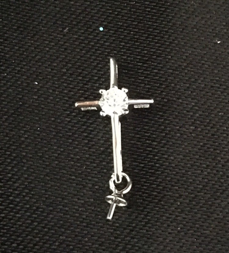 Cross - Sterling Silver mounted pendant
