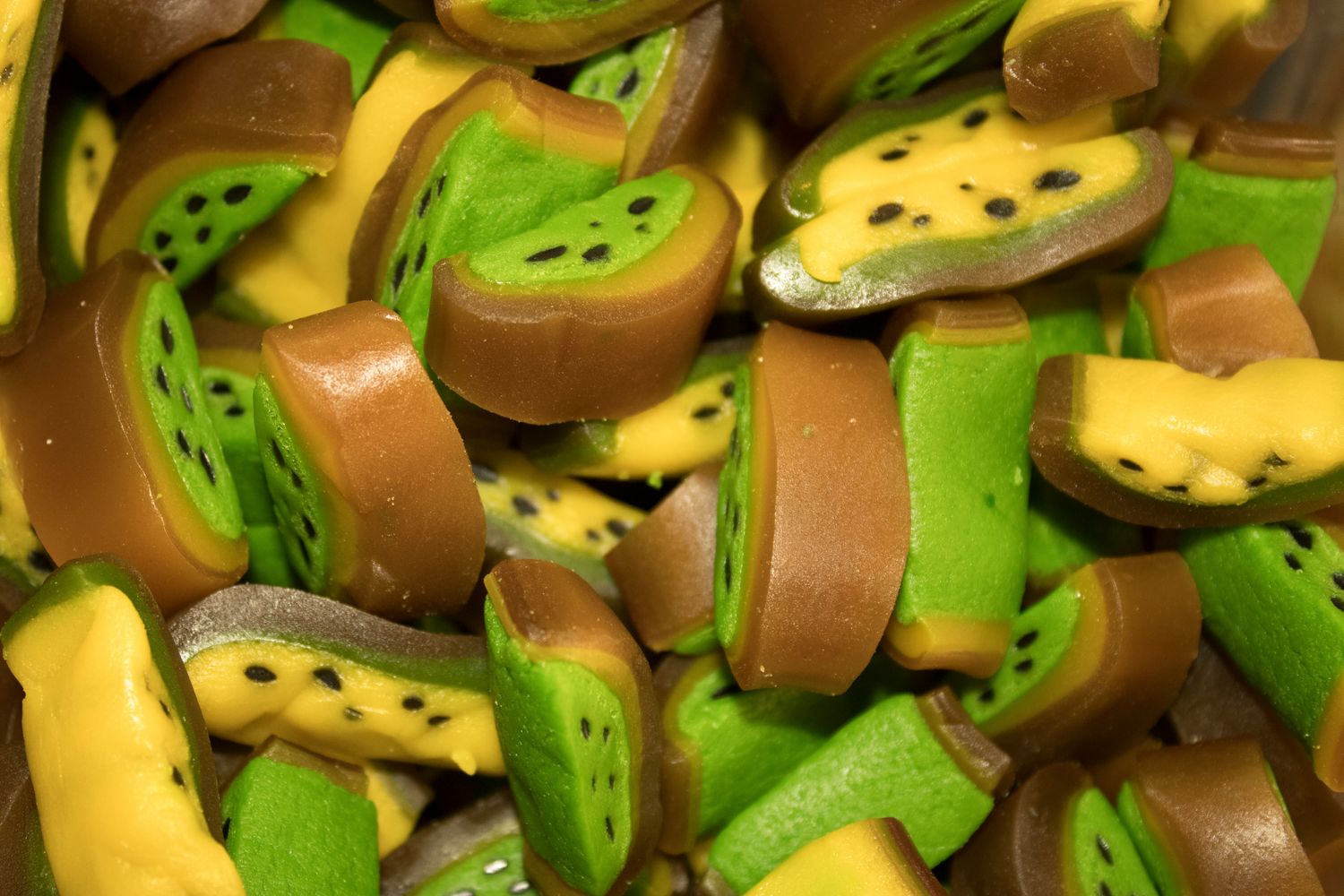 kiwi slices