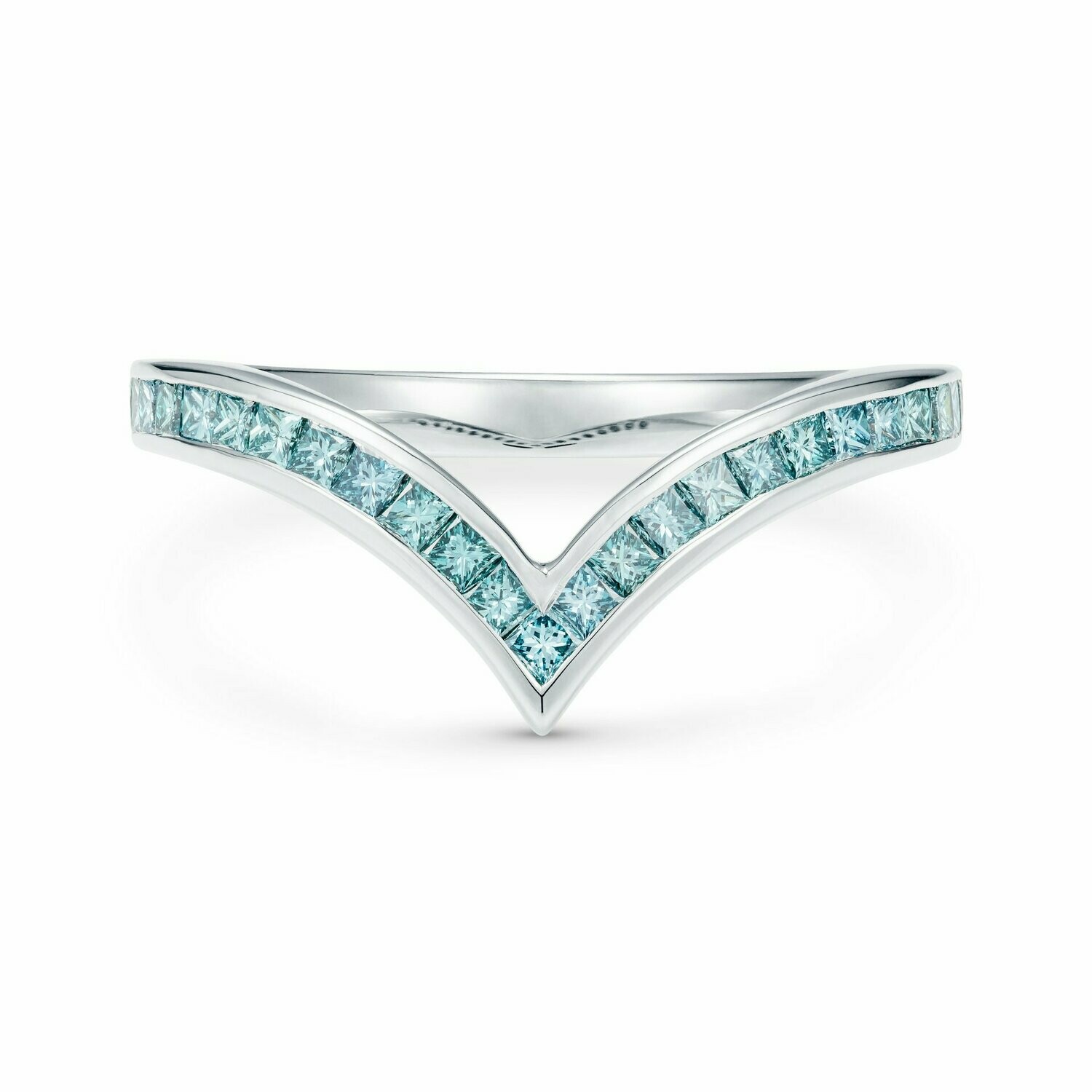 V-Shaped Sky Blue Princess Cut 0.36ct Diamond Ring Platinum V-Shaped Sky Blue Princess Cut 0.36ct Diamond Ring Platinum