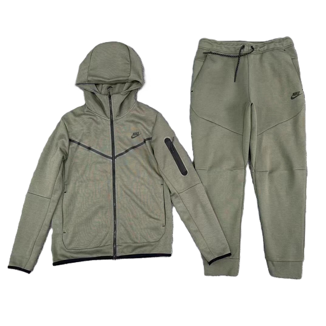 Nike Tech Green