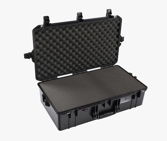 Pelican - Air Case - 1605 - With Foam, Colour: Black