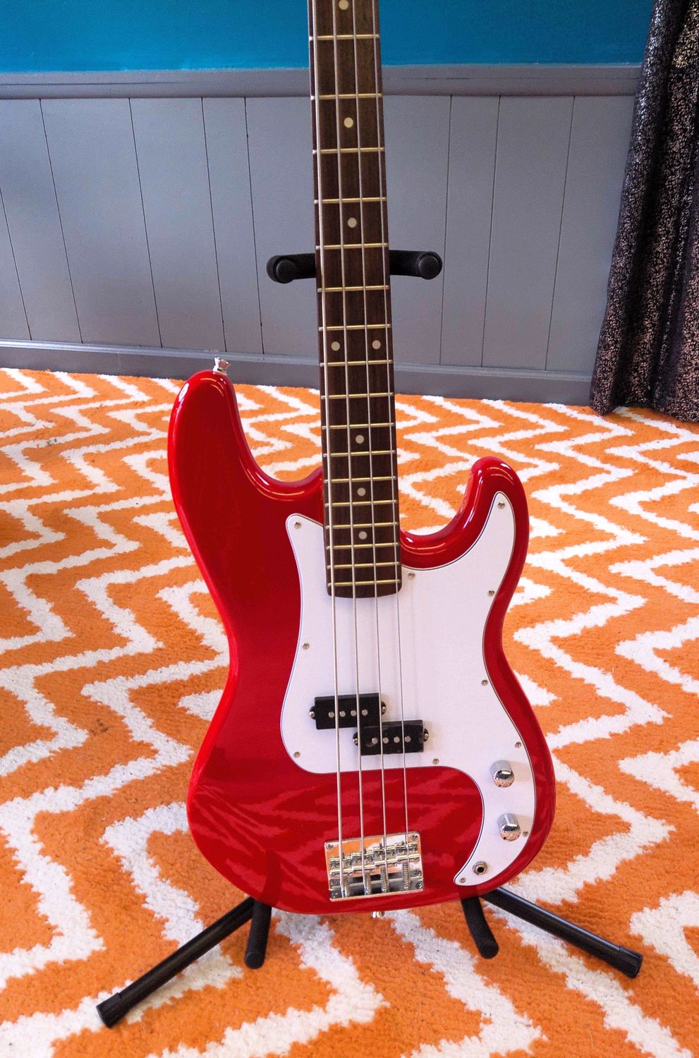 NGW P Bass NGW 215RD