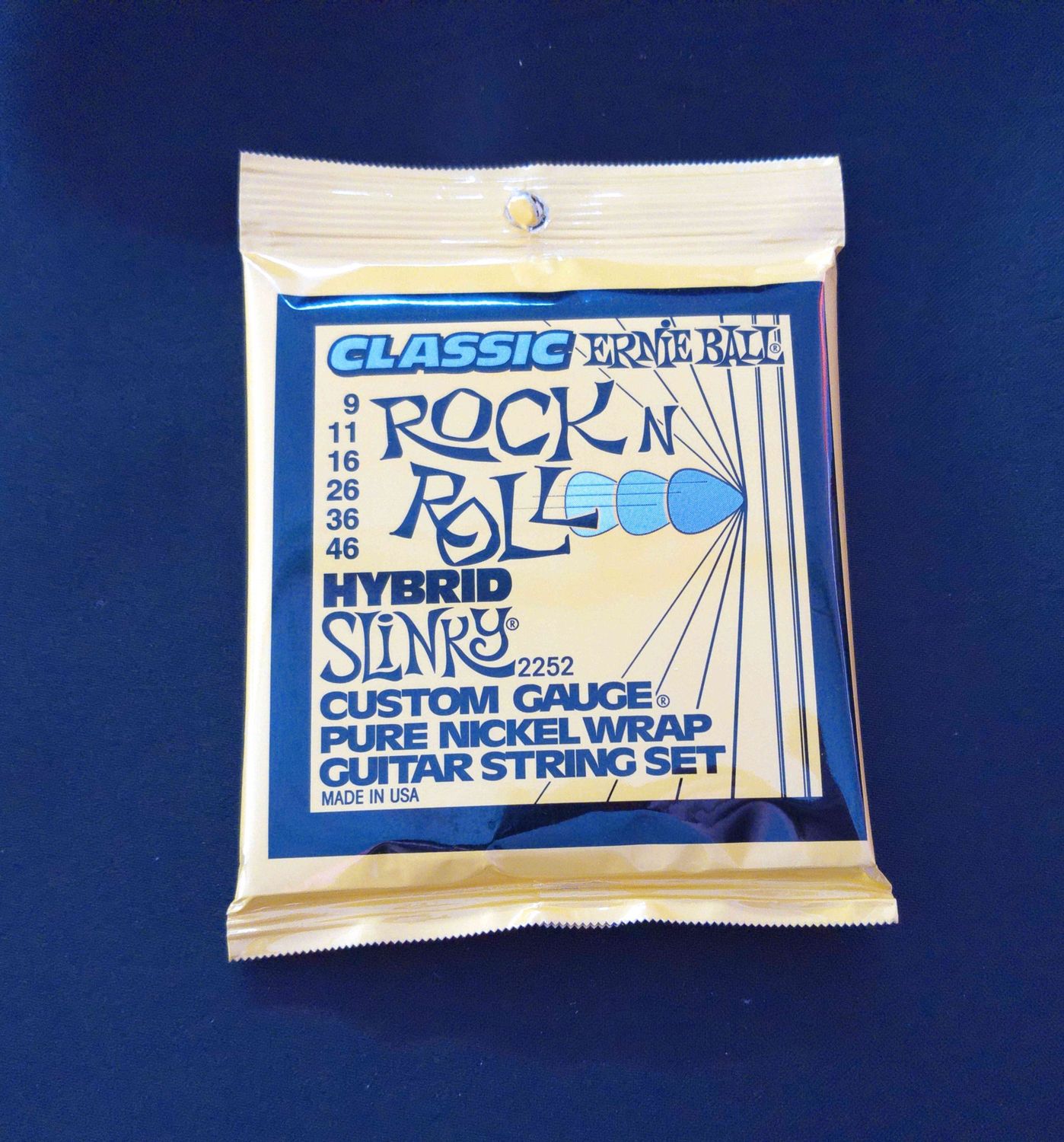 Ernie Ball Hybrid Slinky