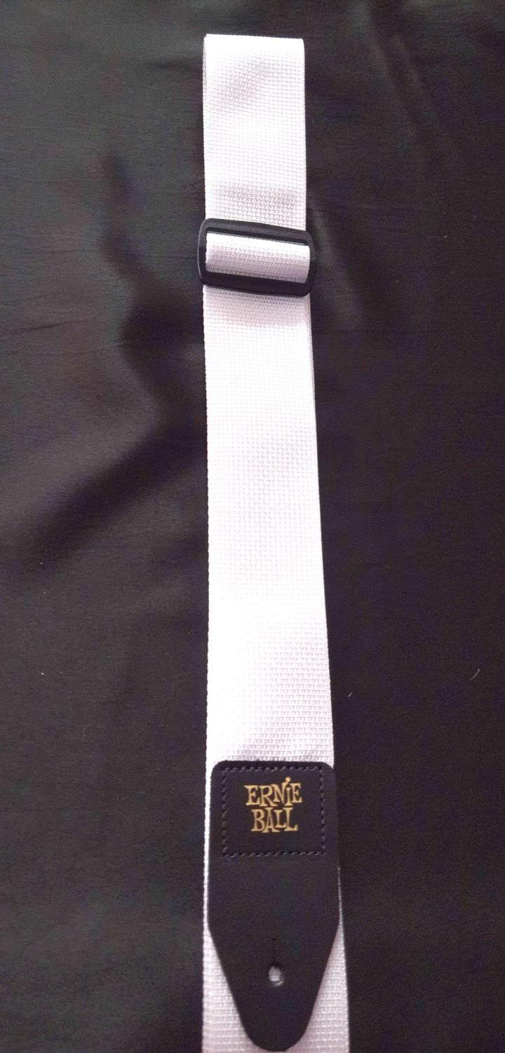 Ernie Ball Strap - White