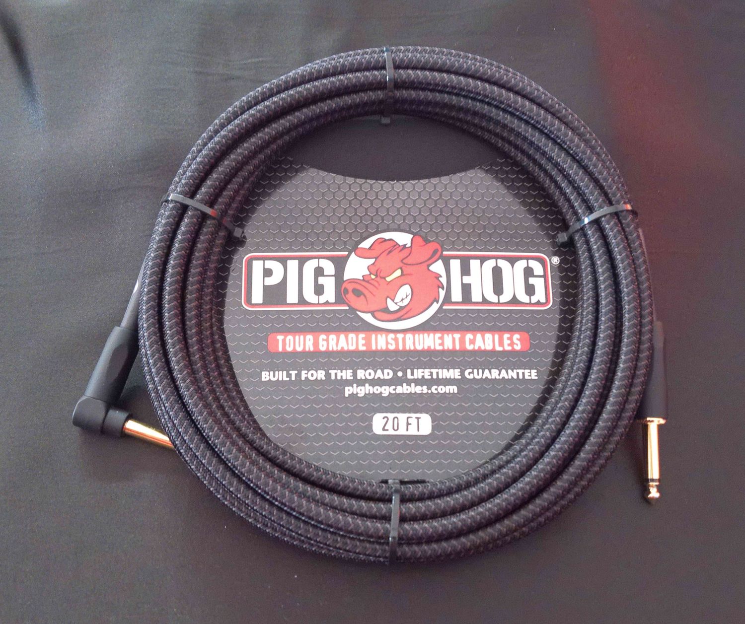 20 ft Pig Hog Black Woven Right