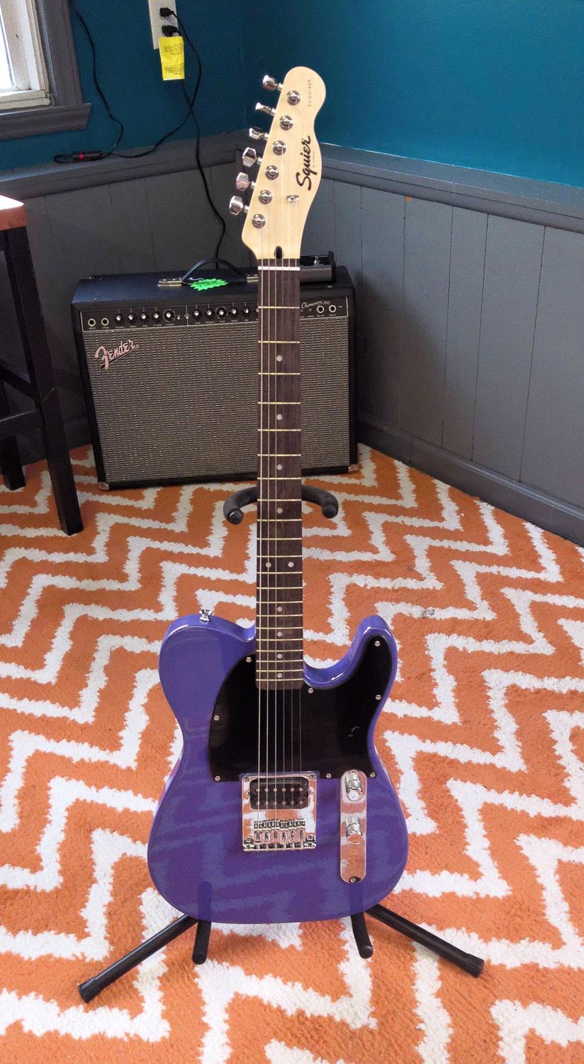 Squier Sonic Esquire H