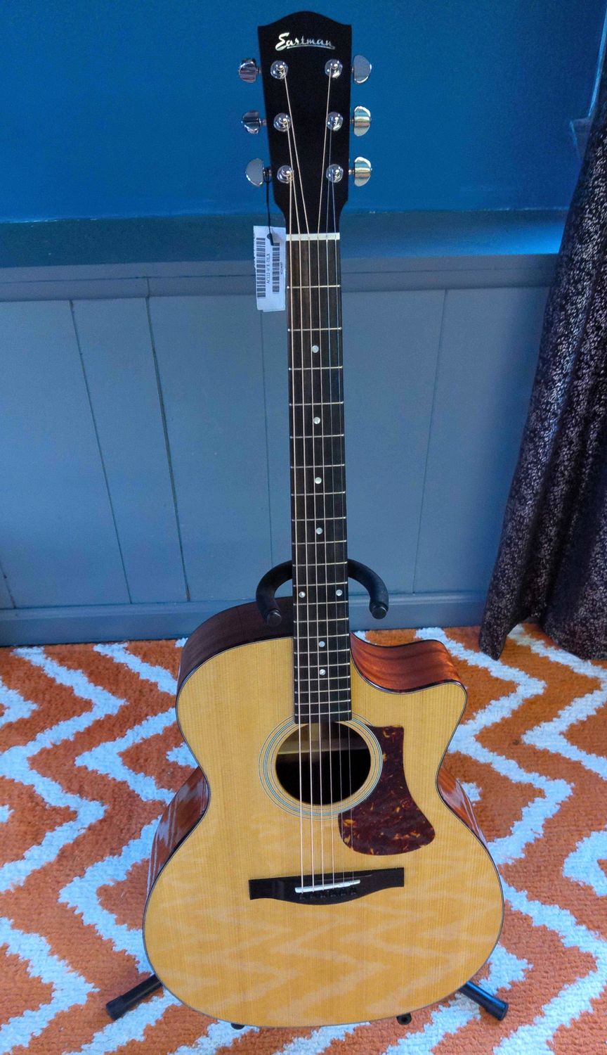 Eastman AC122-1CE-DLX