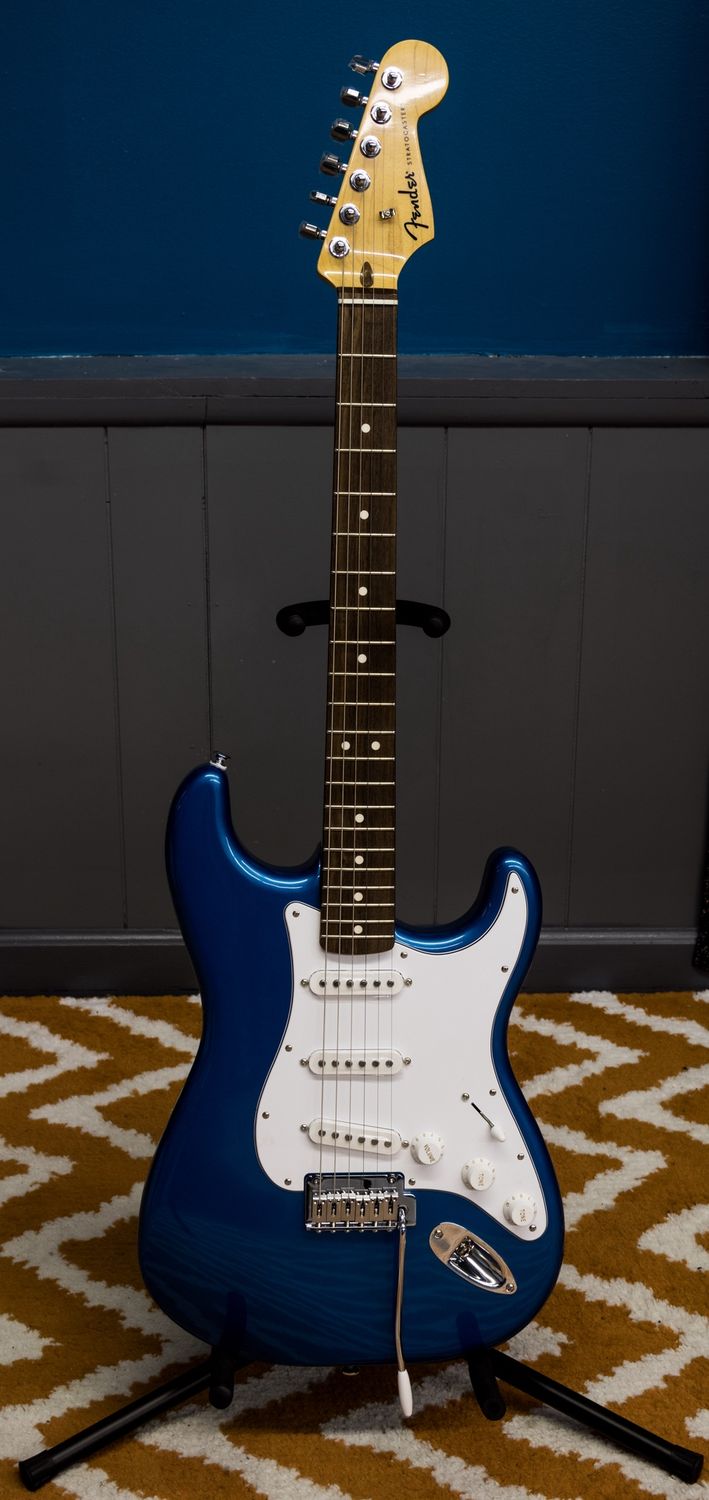 Fender Standard Stratocaster Aqua Marine Metallic