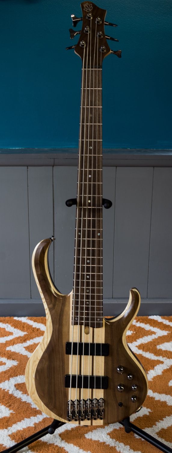 Ibanez BTB676  6 String Bass Guitar