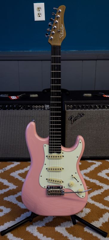 Schecter Guitar Research Nick Johnston Traditional-Shell Pink