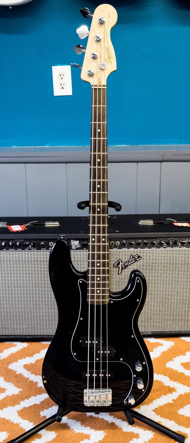 Squier Affinity Series PJ Bass-Black