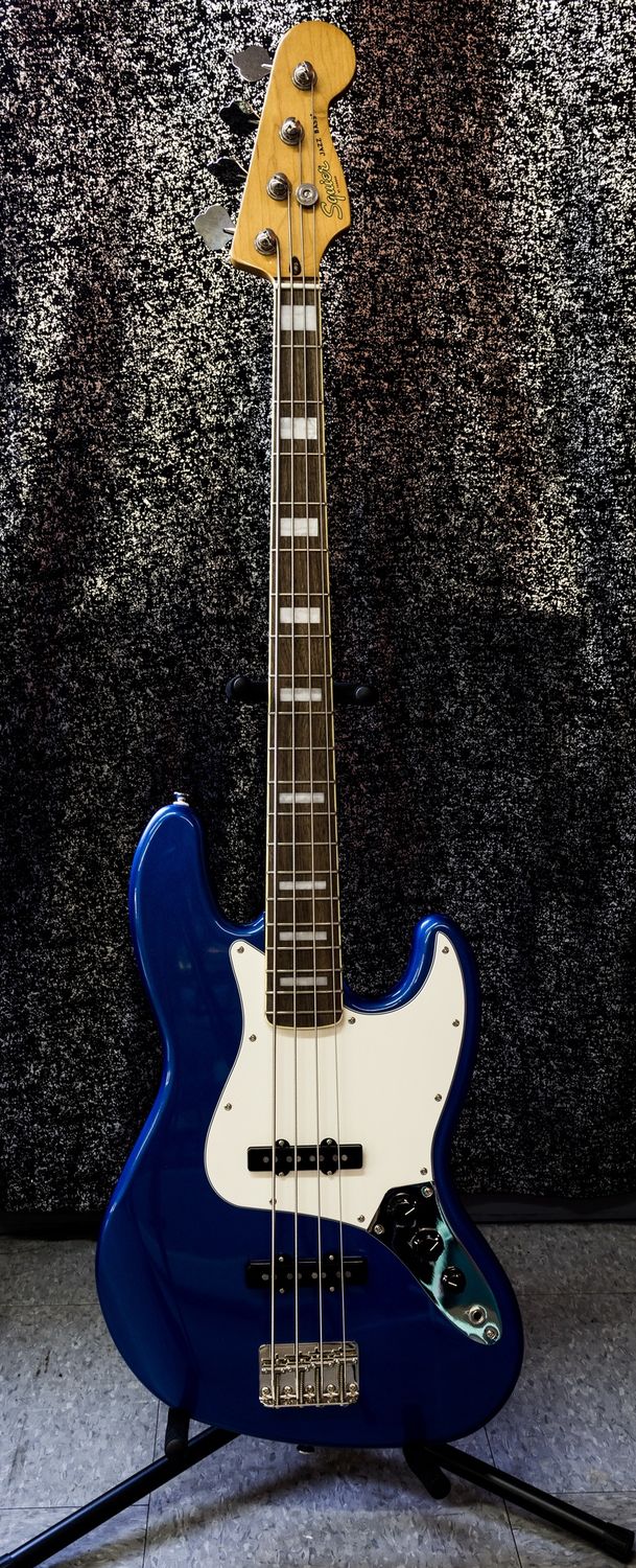 Squier Late 60's Classic Vibe Jazz Bass-Lake Placid Blue