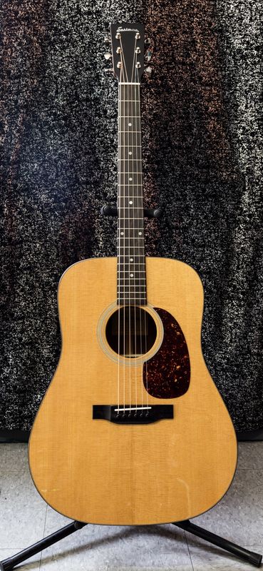 Eastman E1D-DLX Acoustic/Electric