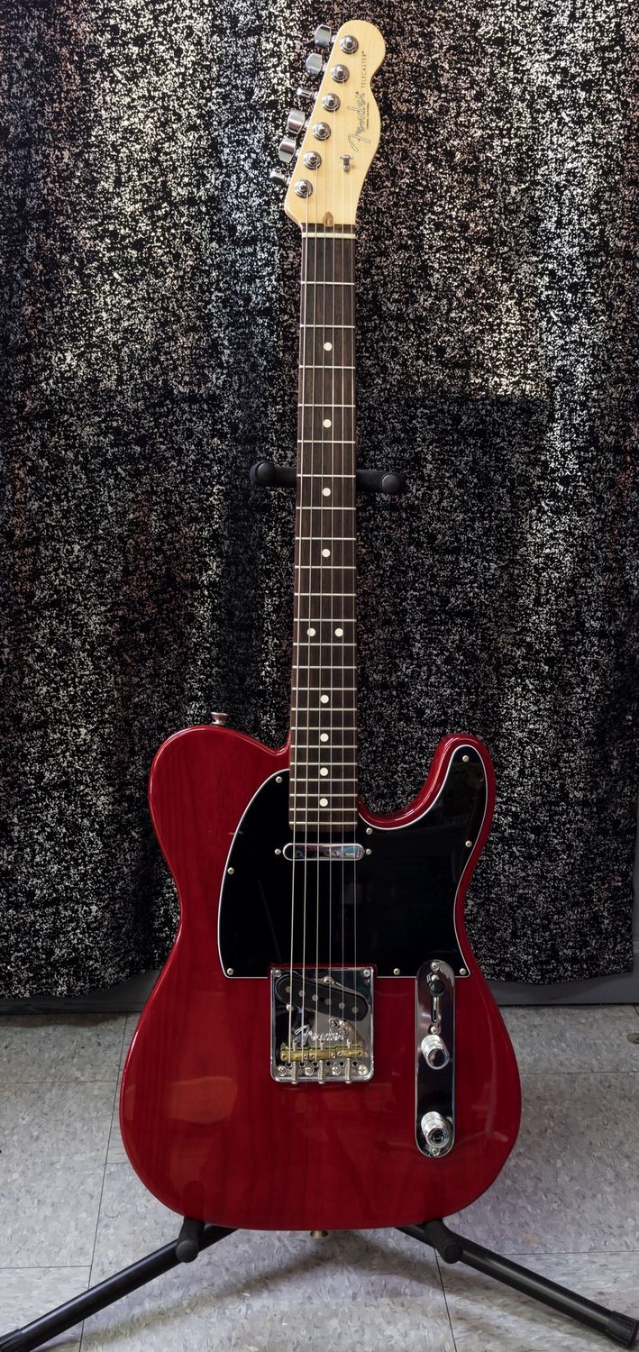 Fender American Professional Telecaster-Transparent Crimson Red