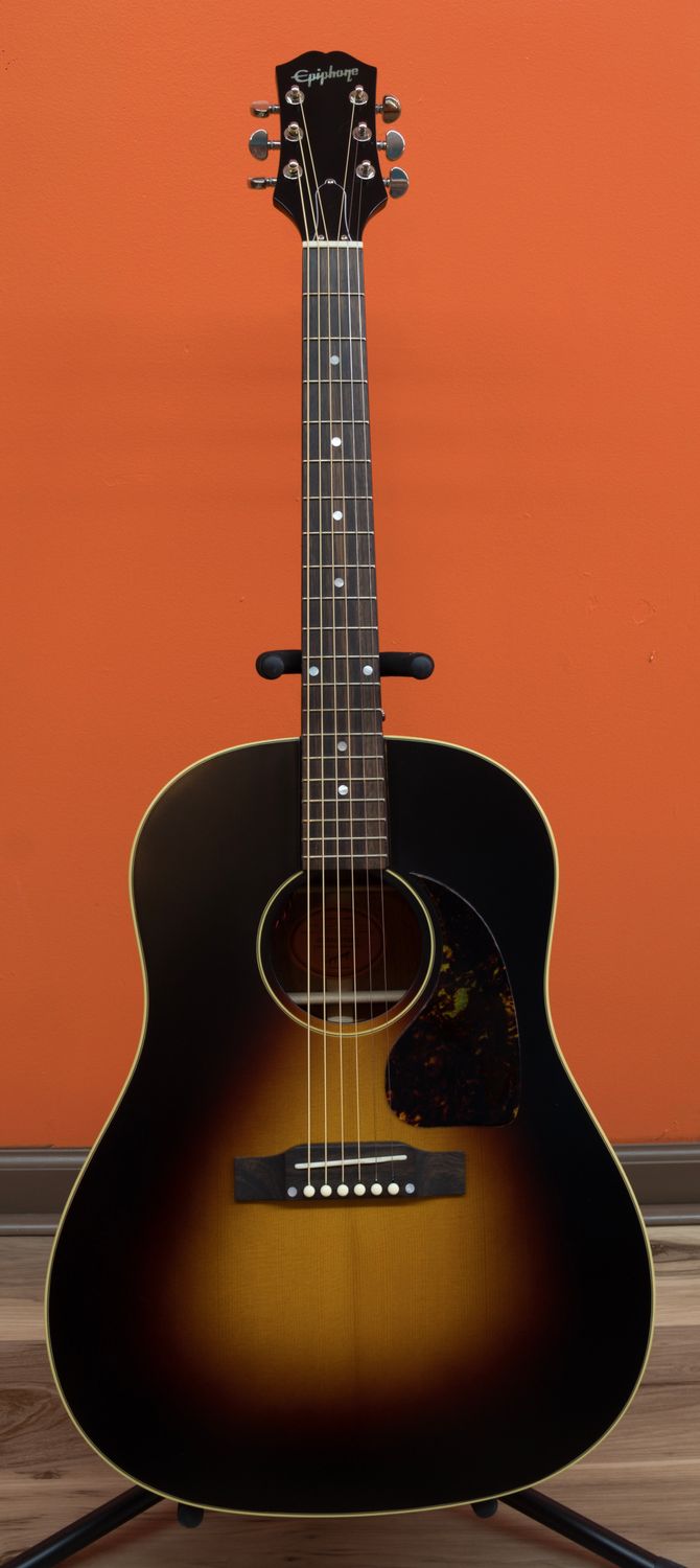 Epiphone Inspired by Gibson J45 w/bag