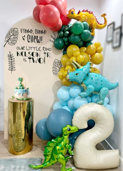 Themed Grab and Go Garland