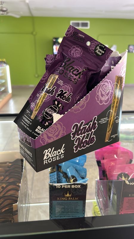 Black Roses Hash Hole Hybrid Black Runtz 2pk 4G